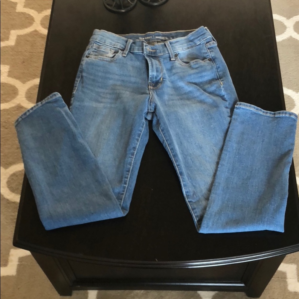 Old navy jeans, size 2. Short